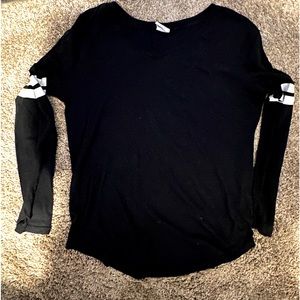 Pink VS xs top. Very light. Good used condition. Too small on me now.